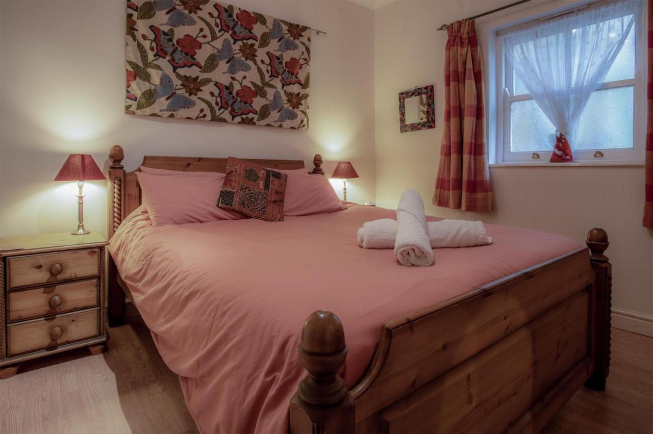 Arcadia - 1 Bedroom Apartment - Tenby Extérieur photo